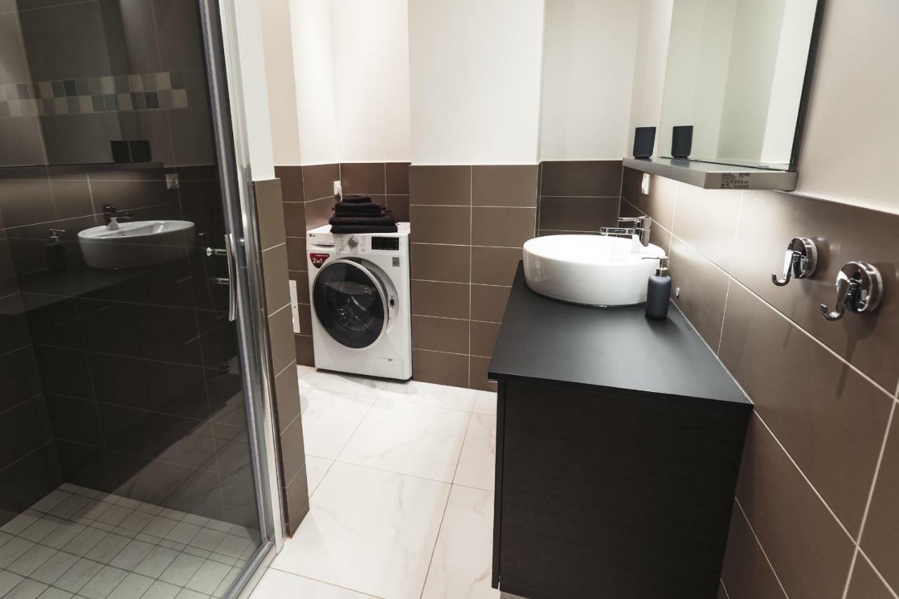 Exclusive Ridzenes Rezidence Apartment รีกา ภายนอก รูปภาพ