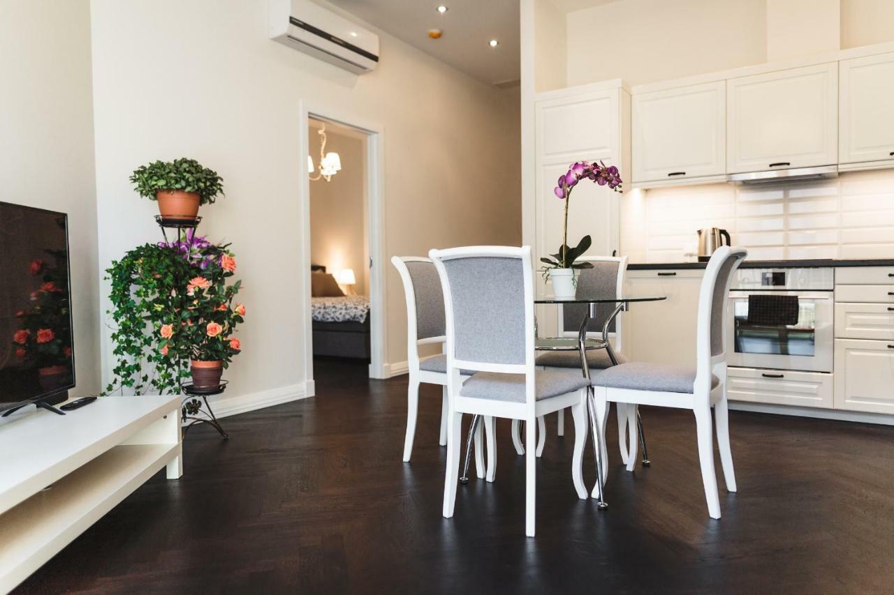 Exclusive Ridzenes Rezidence Apartment รีกา ภายนอก รูปภาพ